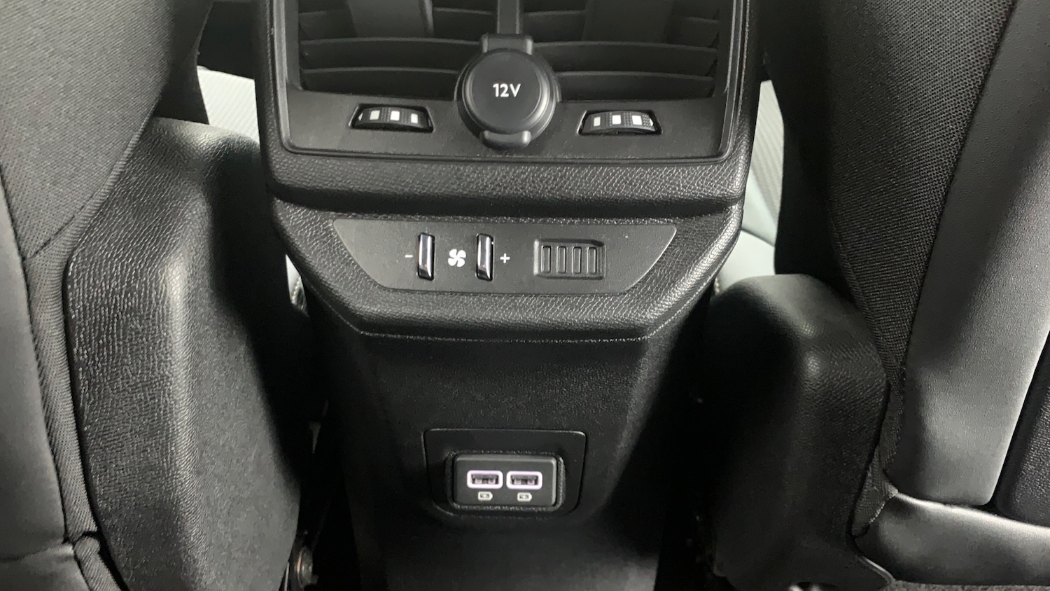 Used Peugeot 5008 2024 for sale - 76634732: Photo 41