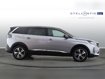 Used Peugeot 5008 2024 for sale - 76634732: Photo
