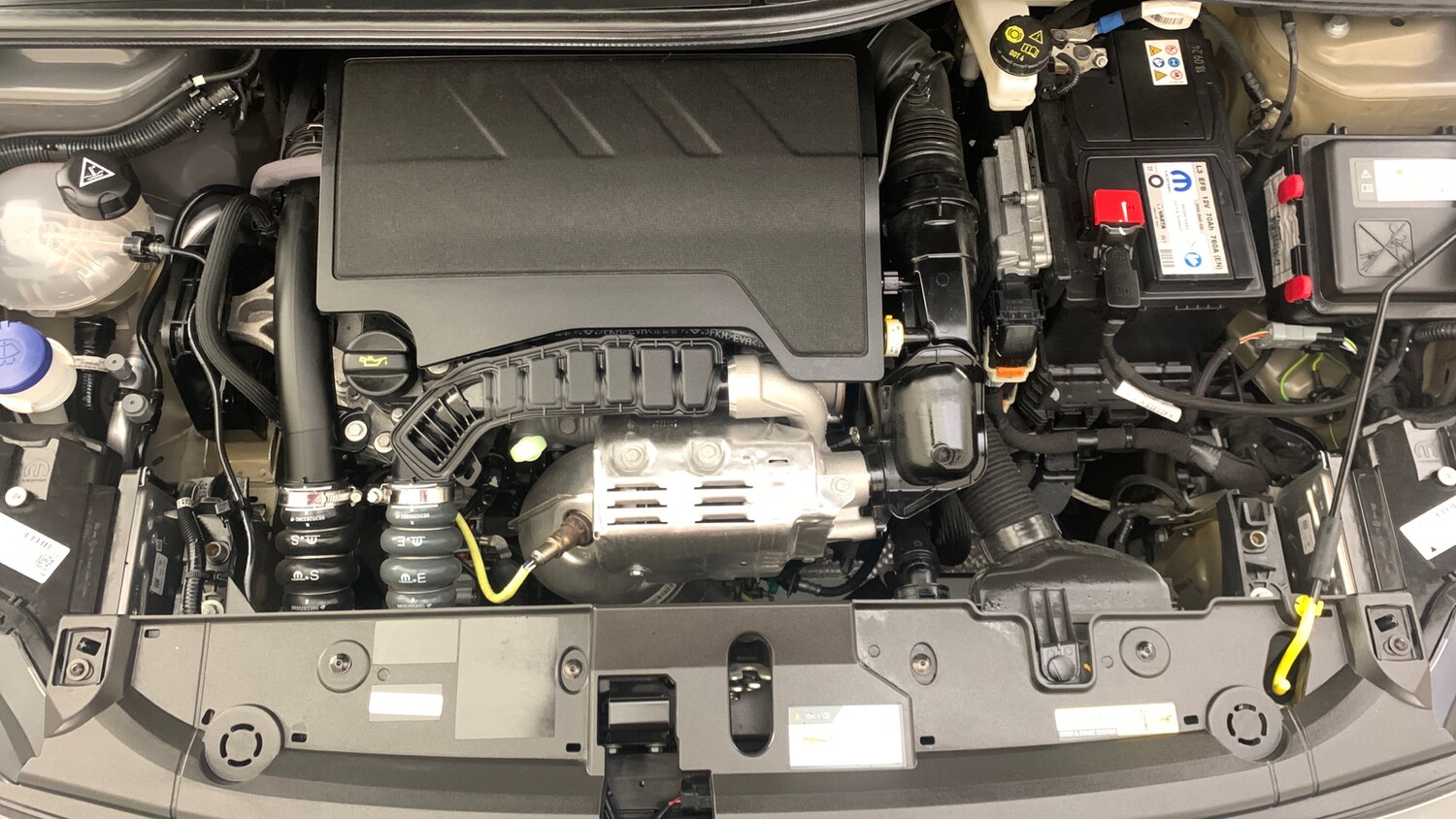 Used Peugeot 208 2024 for sale - 76825710: Photo 21