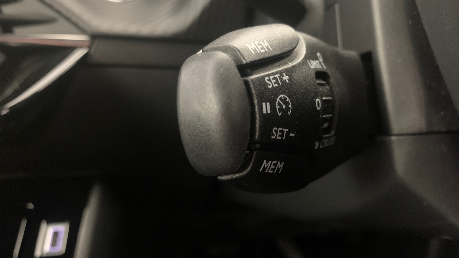 Used Peugeot 208 2024 for sale - 76825710: Photo 39