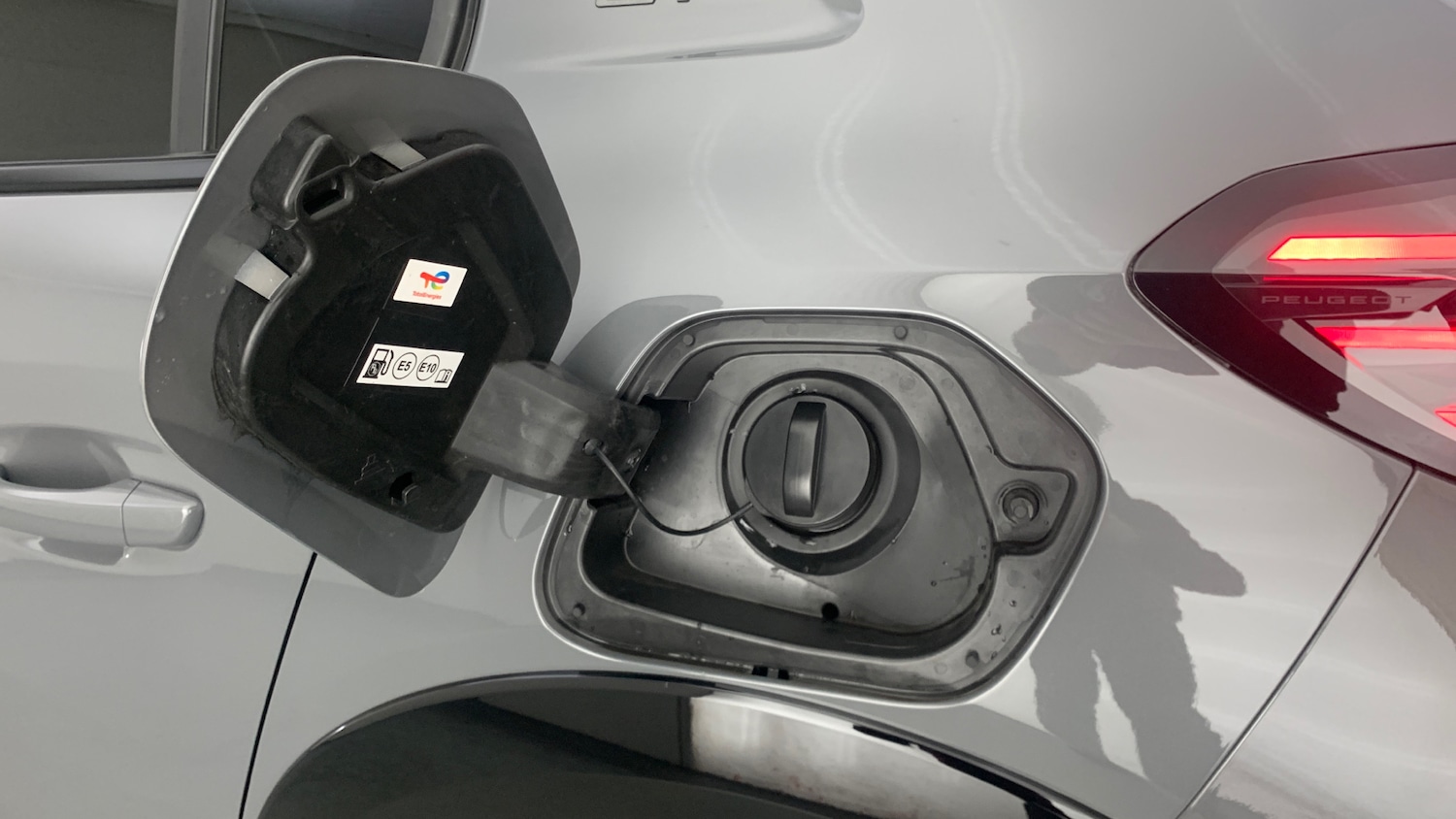 Used Peugeot 208 2024 for sale - 76825710: Photo 45