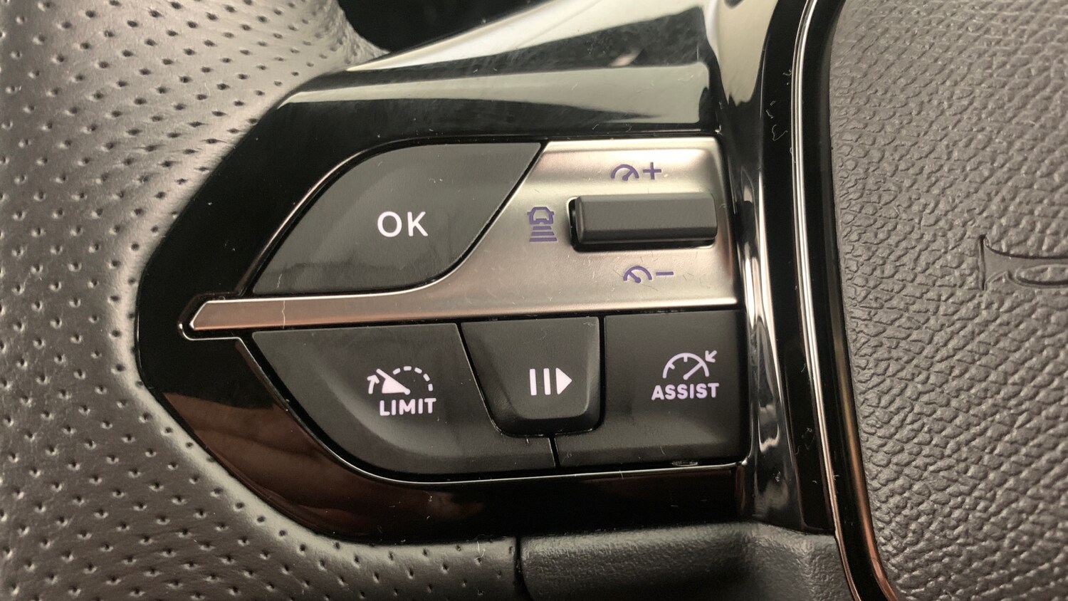 Used Peugeot 308 2024 for sale - 77910208: Photo 18