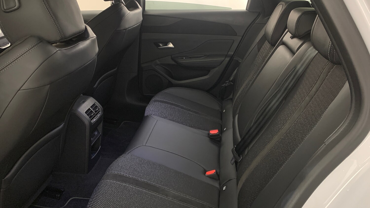 Used Peugeot 308 2024 for sale - 77910208: Photo 52