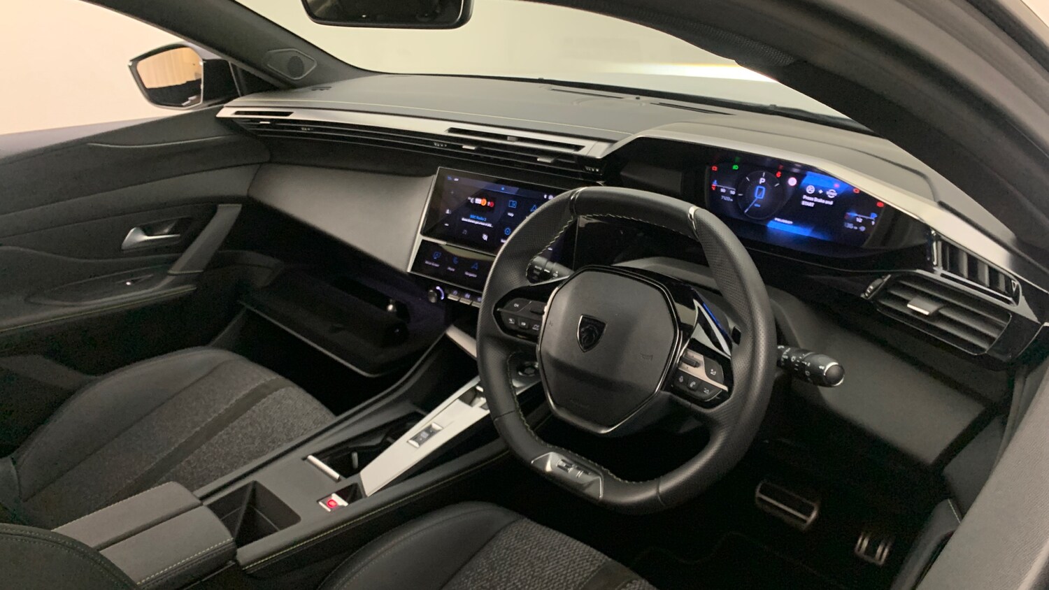 Used Peugeot 308 2024 for sale - 77910208: Photo 62