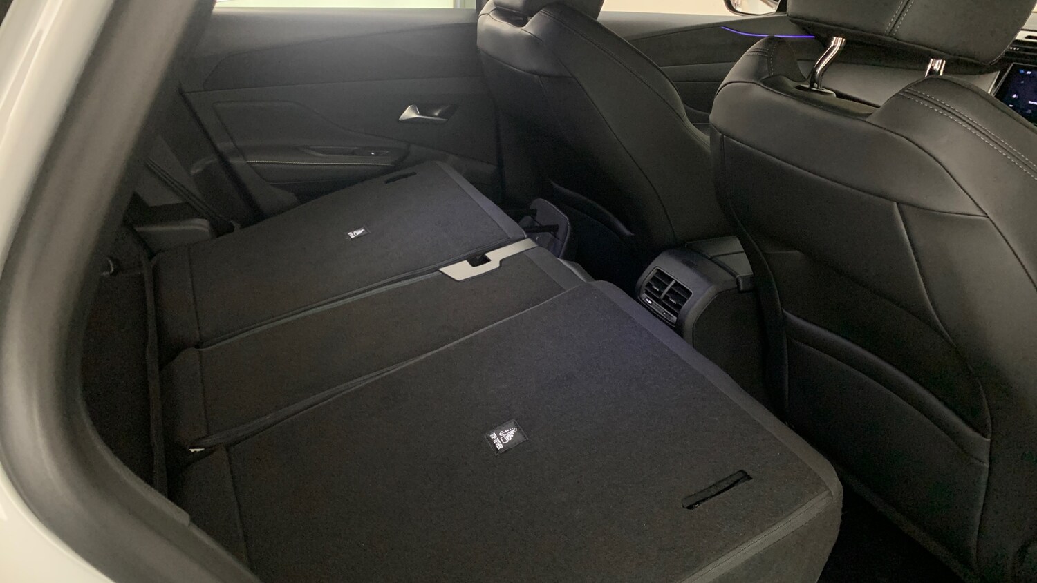 Used Peugeot 308 2024 for sale - 77910208: Photo 64