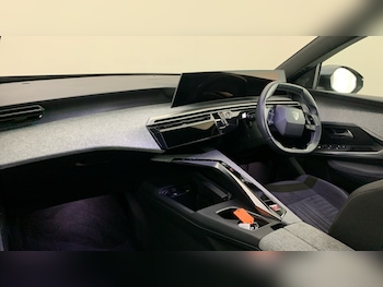 Used Peugeot 3008 2024 for sale - 79000386: Photo