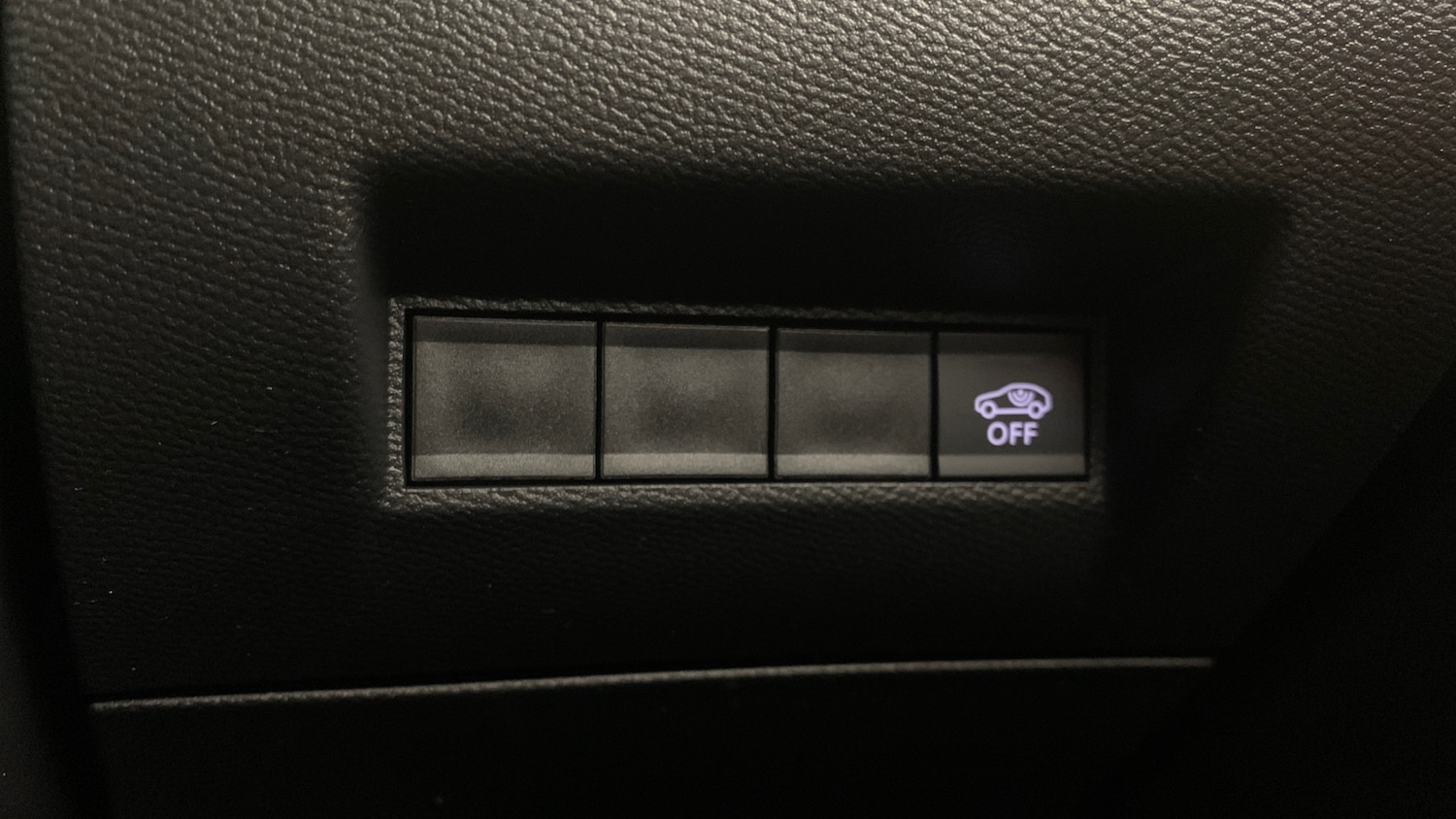 Used Peugeot 2008 2023 for sale - 76389551: Photo 20