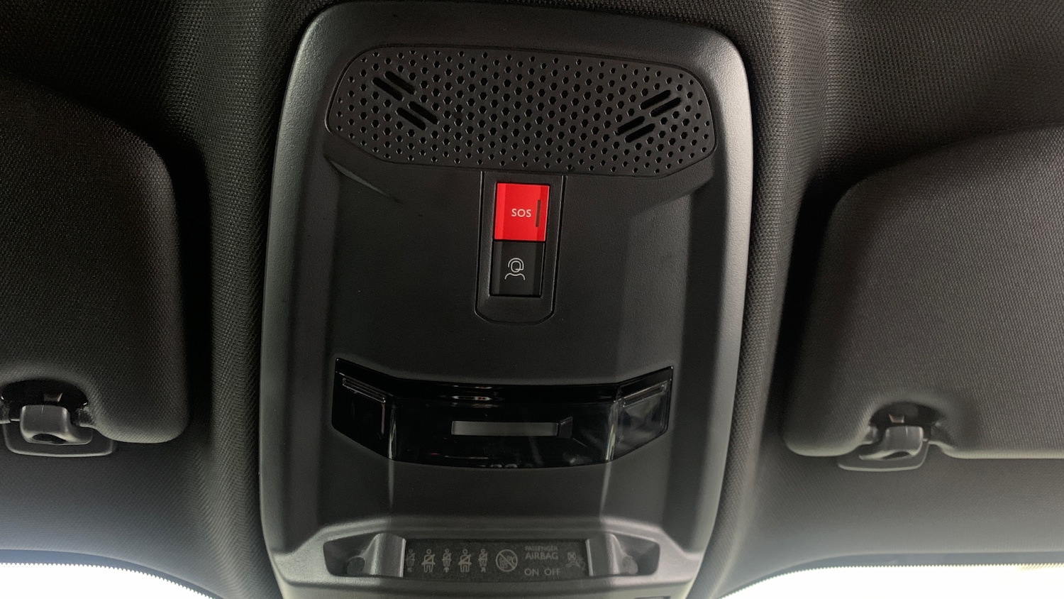 Used Peugeot 2008 2023 for sale - 76389551: Photo 35