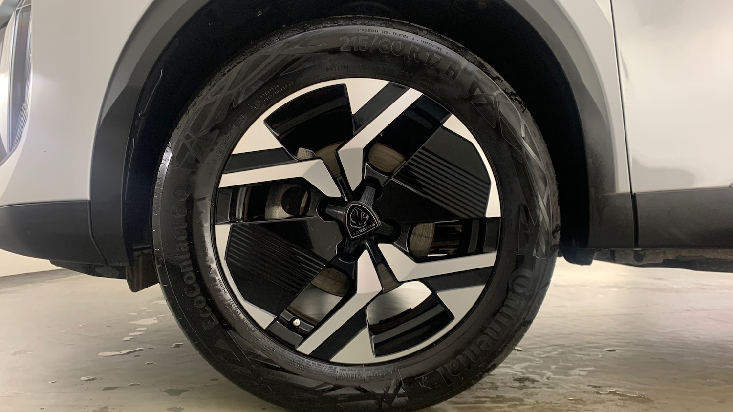 Used Peugeot 2008 2023 for sale - 76389551: Photo 6