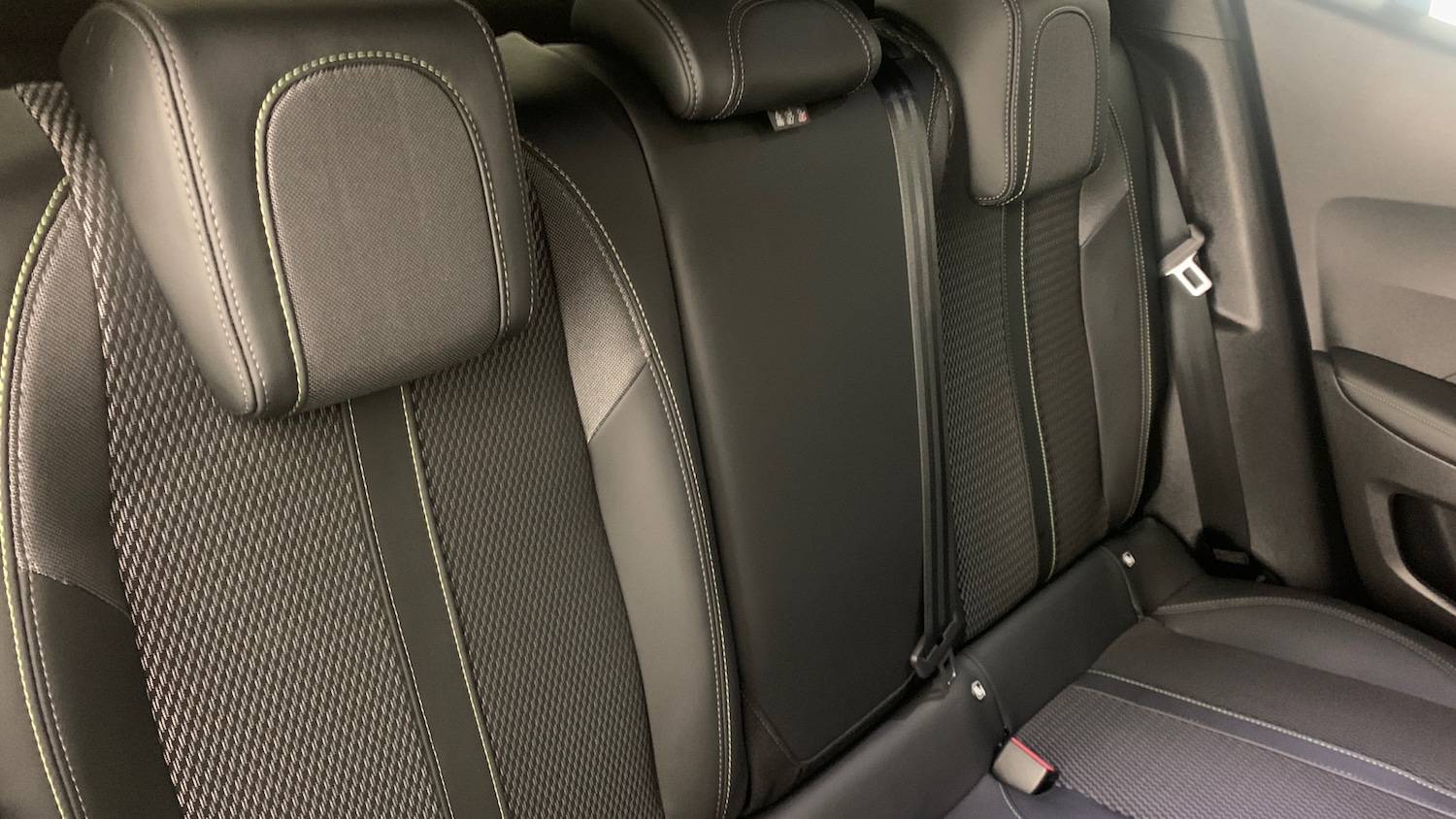 Used Peugeot 2008 2023 for sale - 76389551: Photo 7