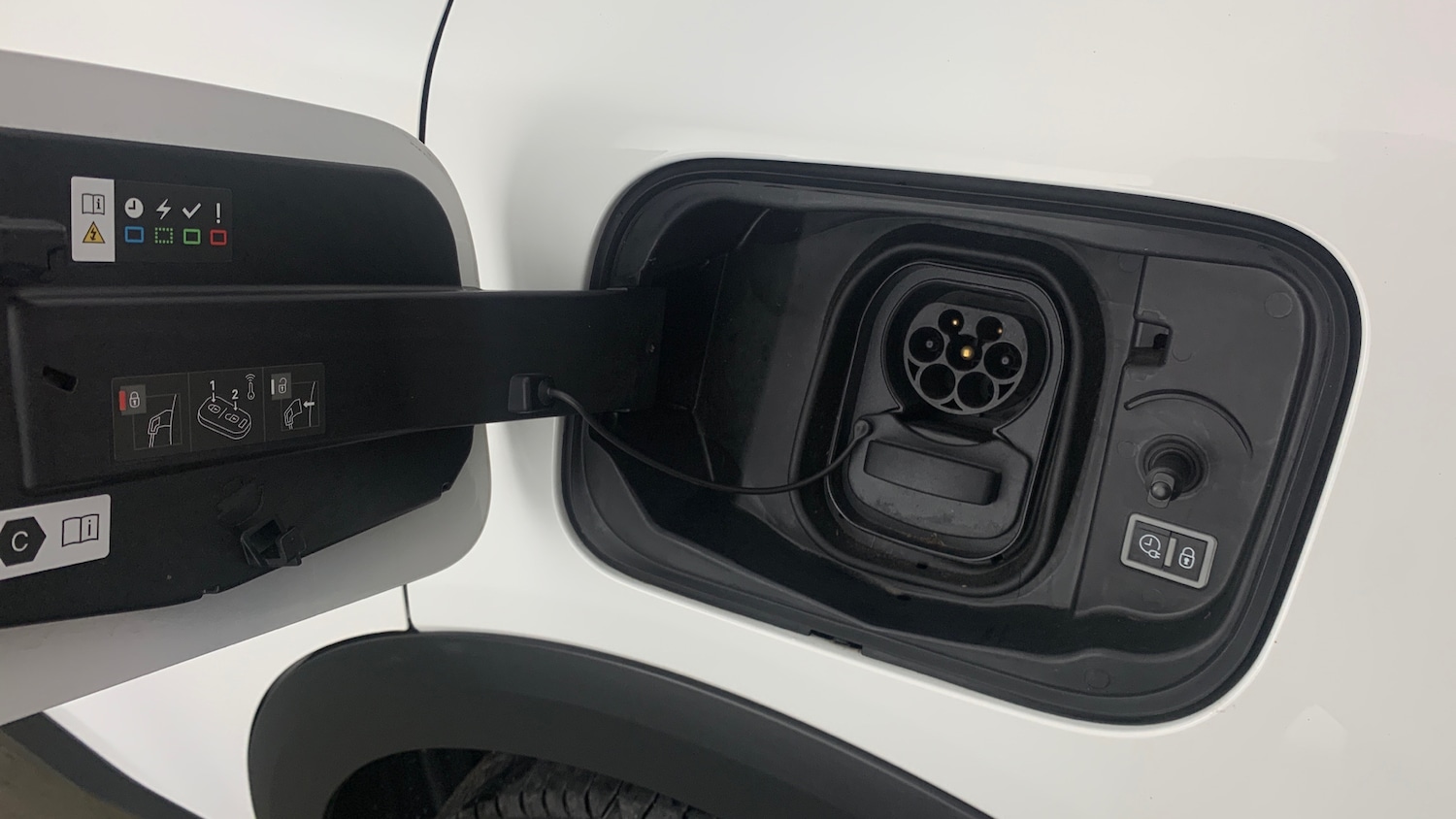 Used Citroen C4 2023 for sale - 77659623: Photo 68