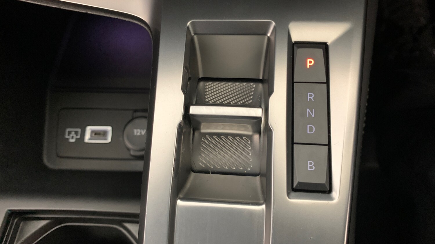 Used Peugeot 408 2024 for sale - 77697436: Photo 35