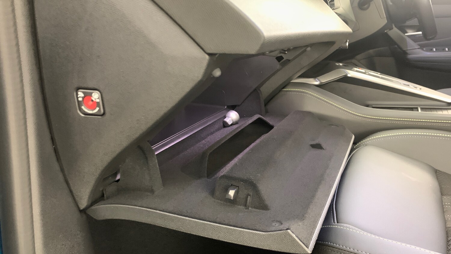 Used Peugeot 408 2024 for sale - 77697436: Photo 43