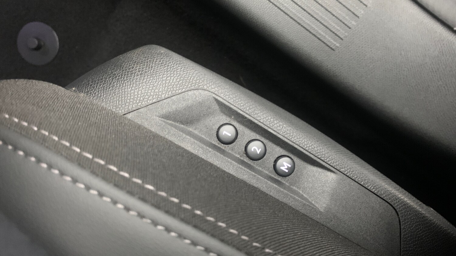 Used Peugeot 408 2024 for sale - 77697436: Photo 54