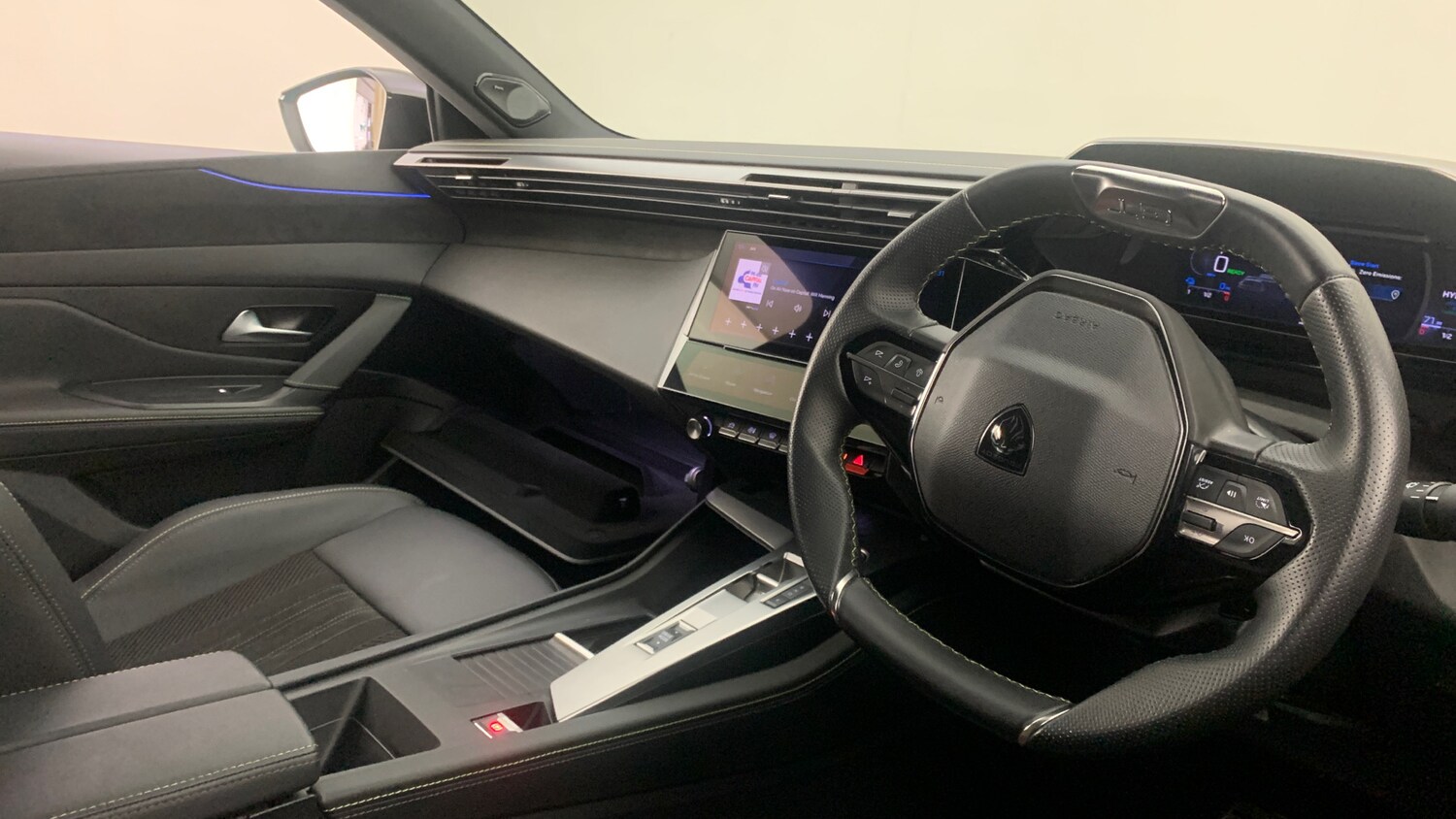 Used Peugeot 408 2024 for sale - 77697436: Photo 75