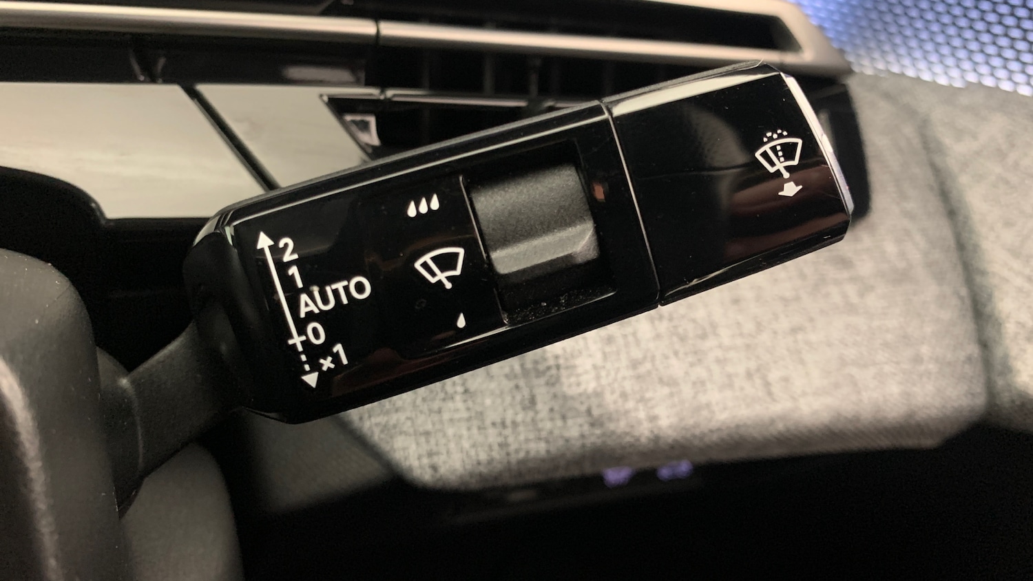 Used Peugeot 3008 2024 for sale - 76998806: Photo 40