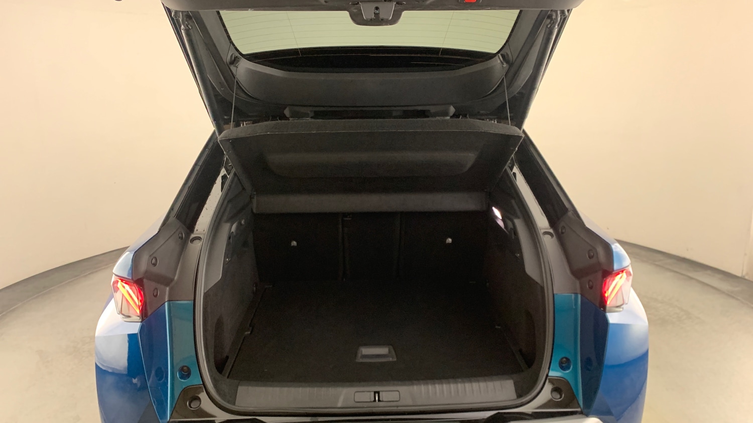 Used Peugeot 3008 2024 for sale - 76998806: Photo 5