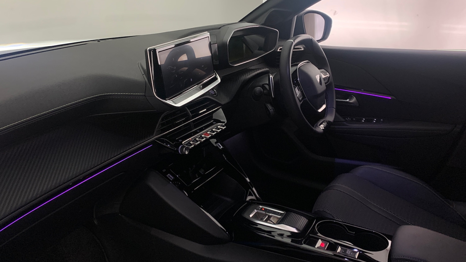 Used Peugeot 208 2025 for sale - 77132403: Photo 2