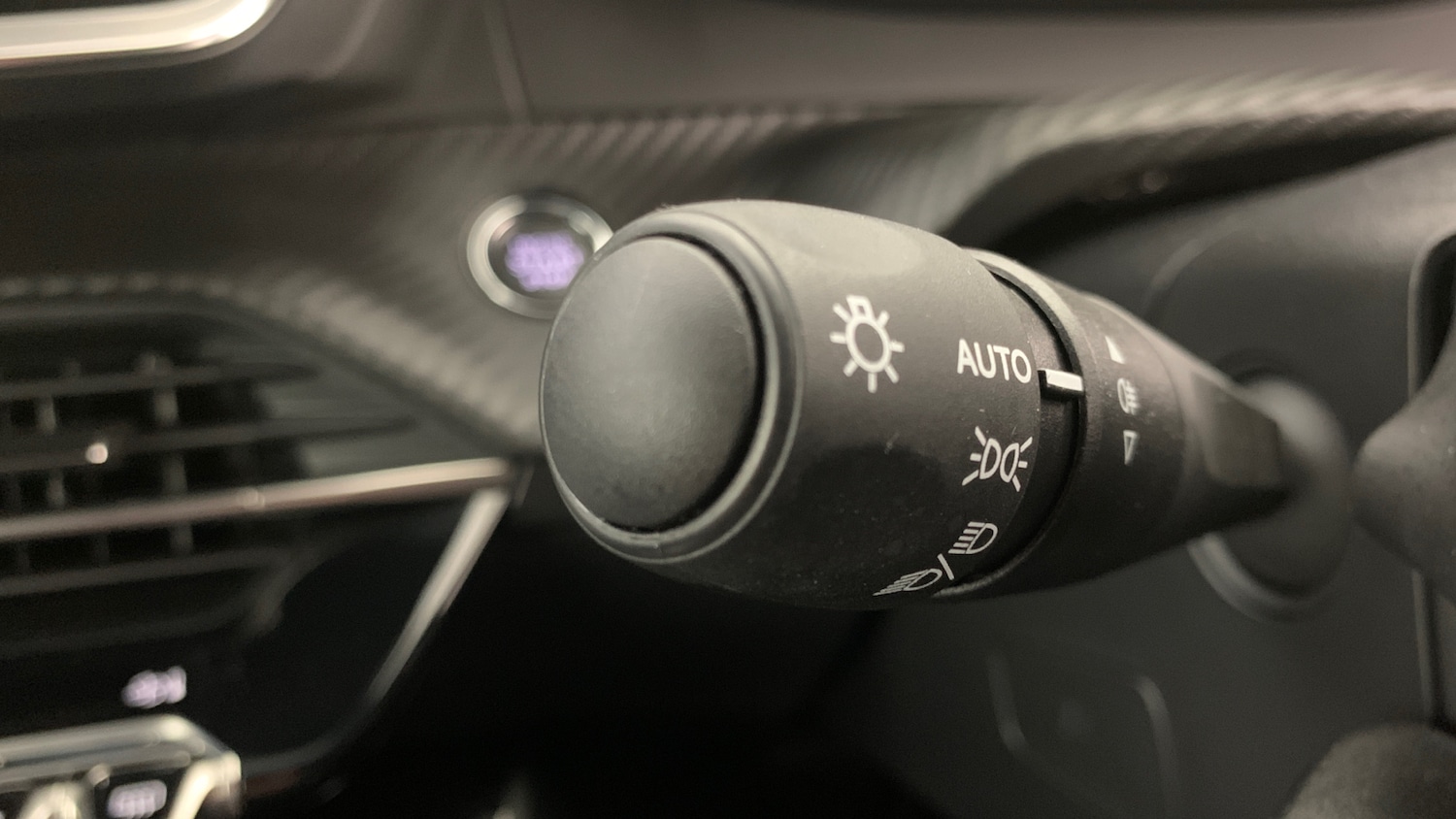 Used Peugeot 2008 2025 for sale - 77176125: Photo 36