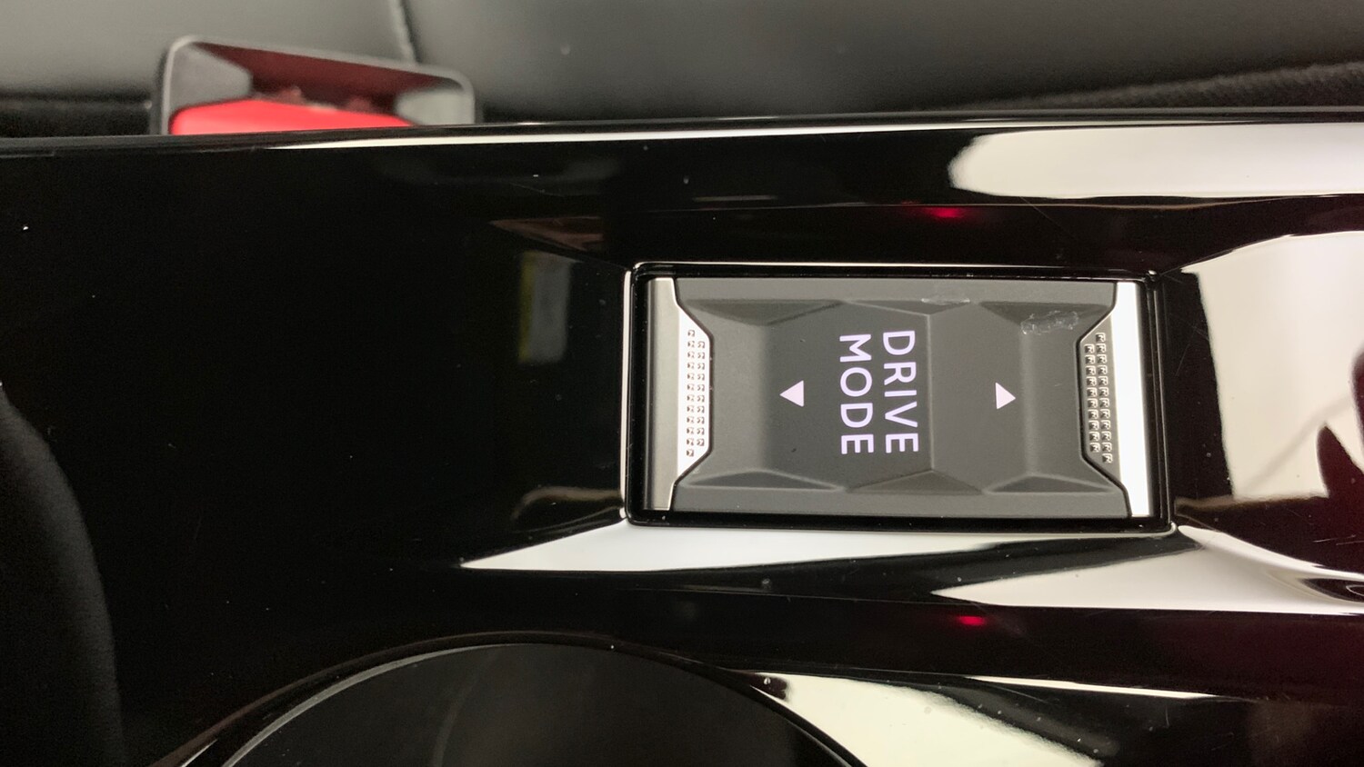 Used Peugeot 2008 2024 for sale - 77599607: Photo 32