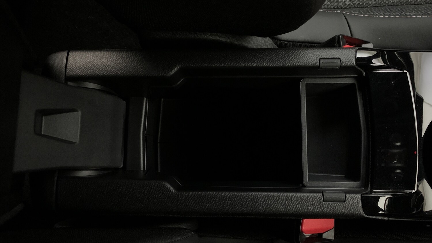 Used Peugeot 2008 2024 for sale - 77599607: Photo 35