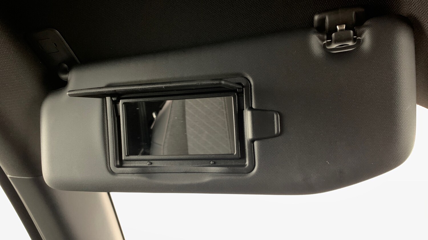 Used Peugeot 2008 2024 for sale - 77599607: Photo 38