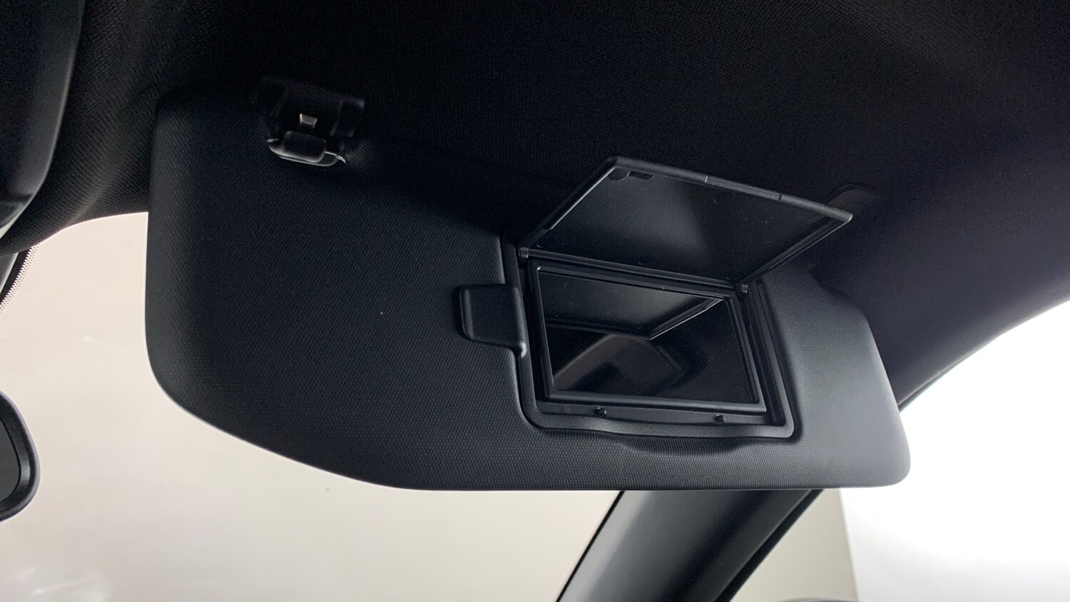 Used Peugeot 2008 2024 for sale - 77599607: Photo 39