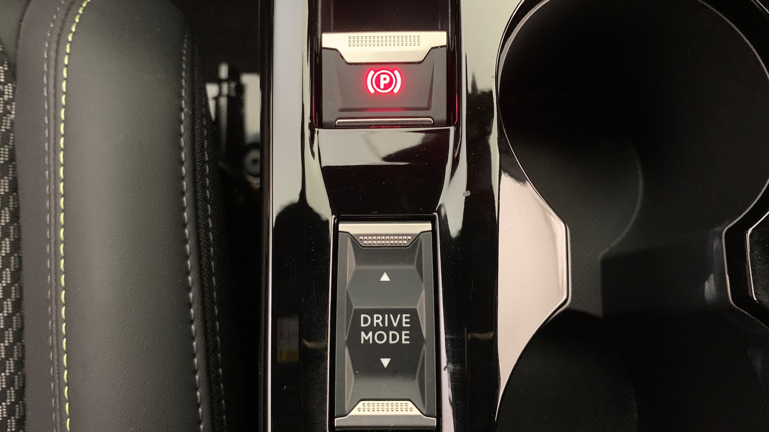 Used Peugeot 208 2025 for sale - 76586377: Photo 32