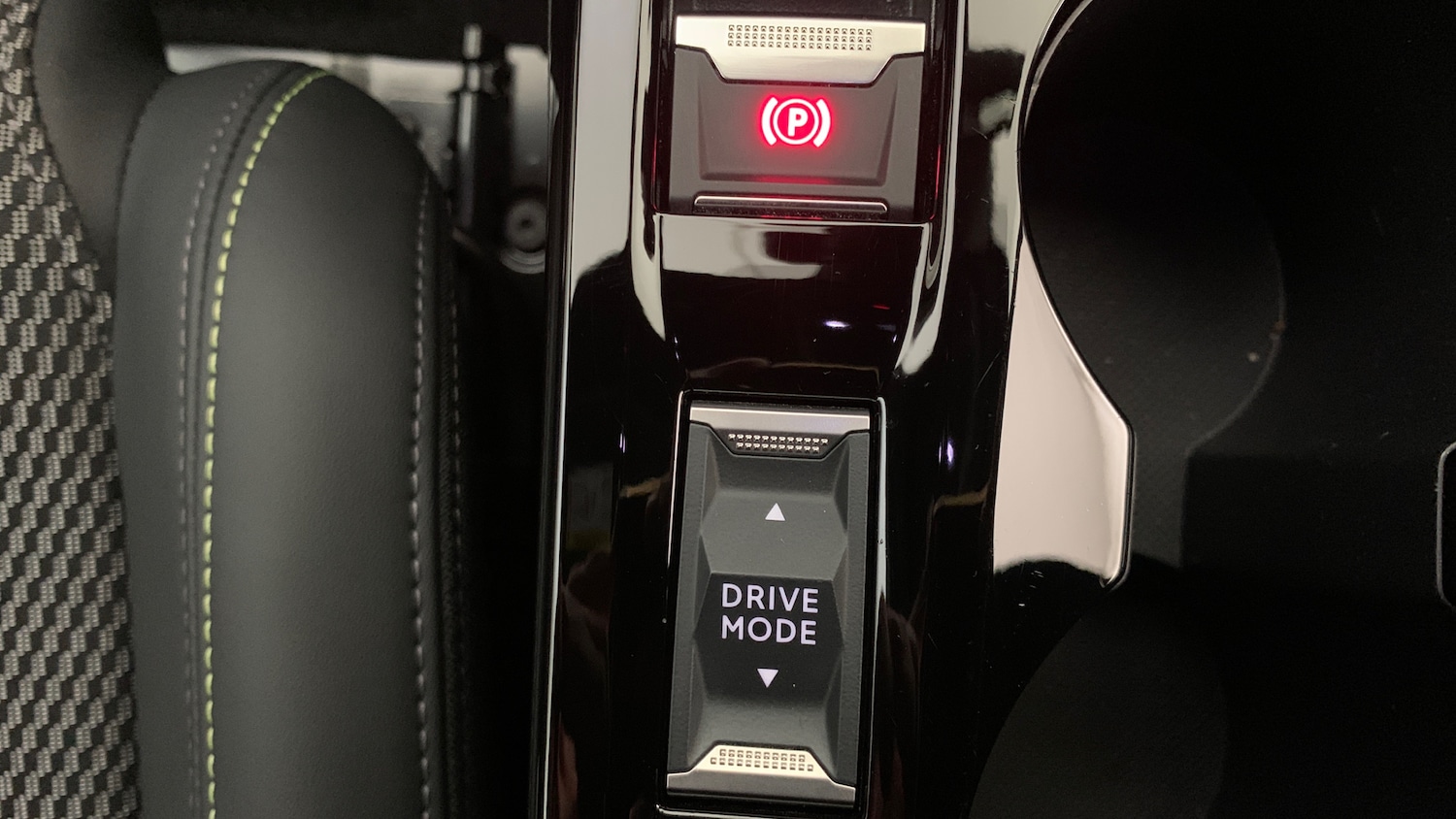 Used Peugeot 208 2025 for sale - 76621459: Photo 32