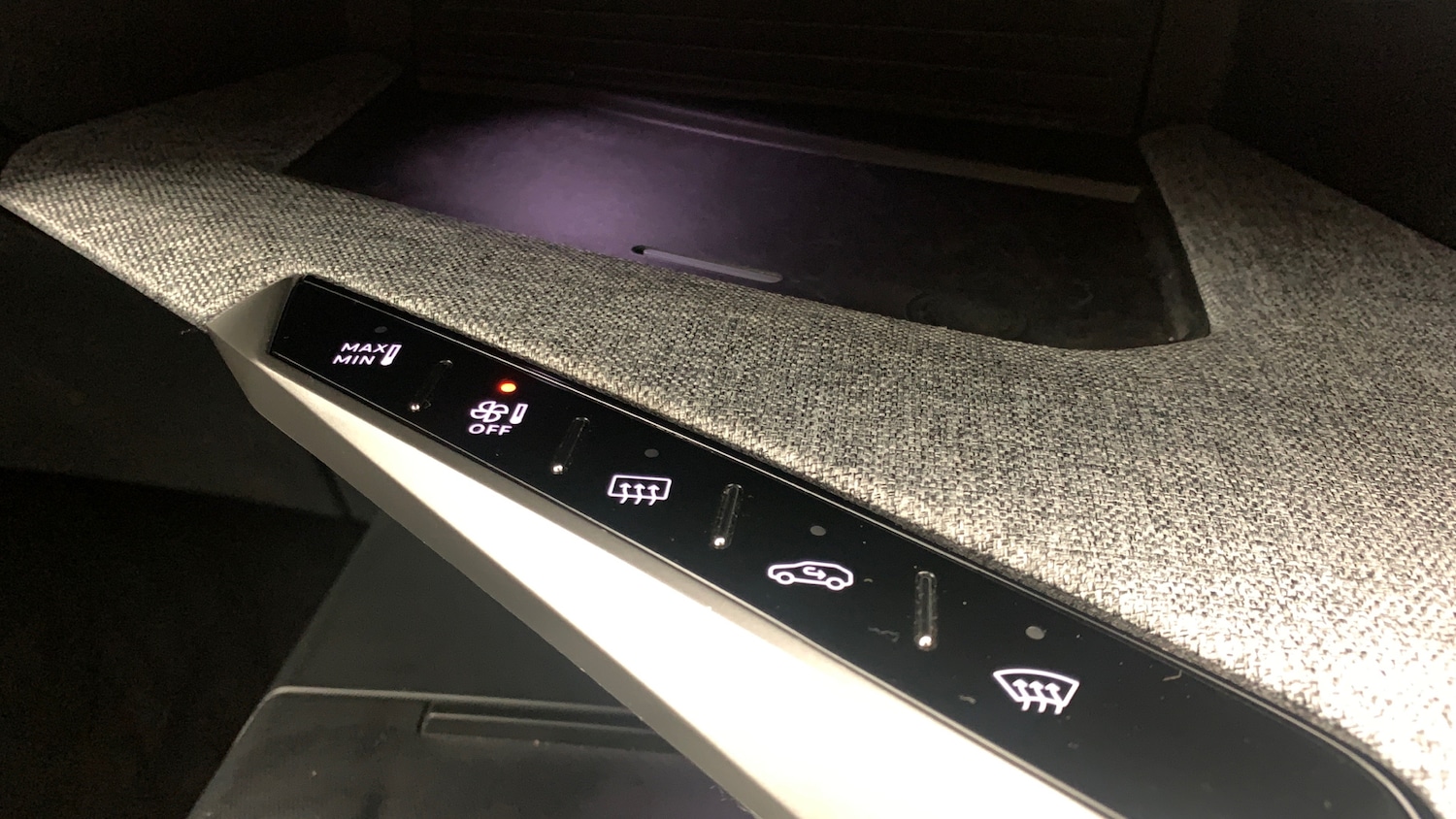 Used Peugeot 3008 2024 for sale - 76389552: Photo 32