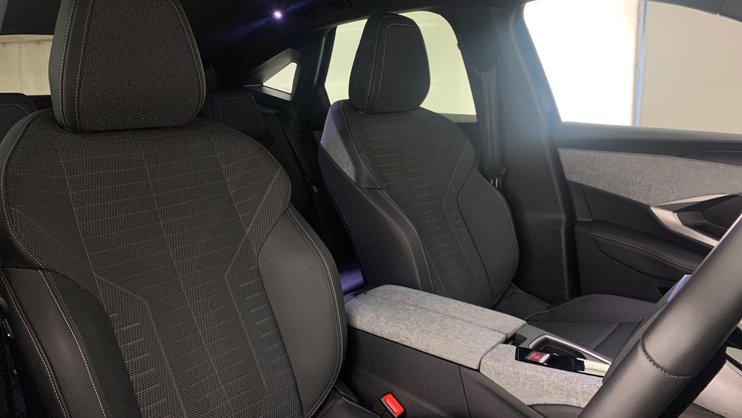 Used Peugeot 3008 2024 for sale - 76389552: Photo 45