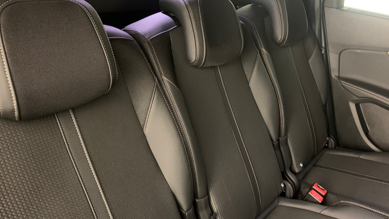 Used Peugeot 5008 2024 for sale - 77204900: Photo 8