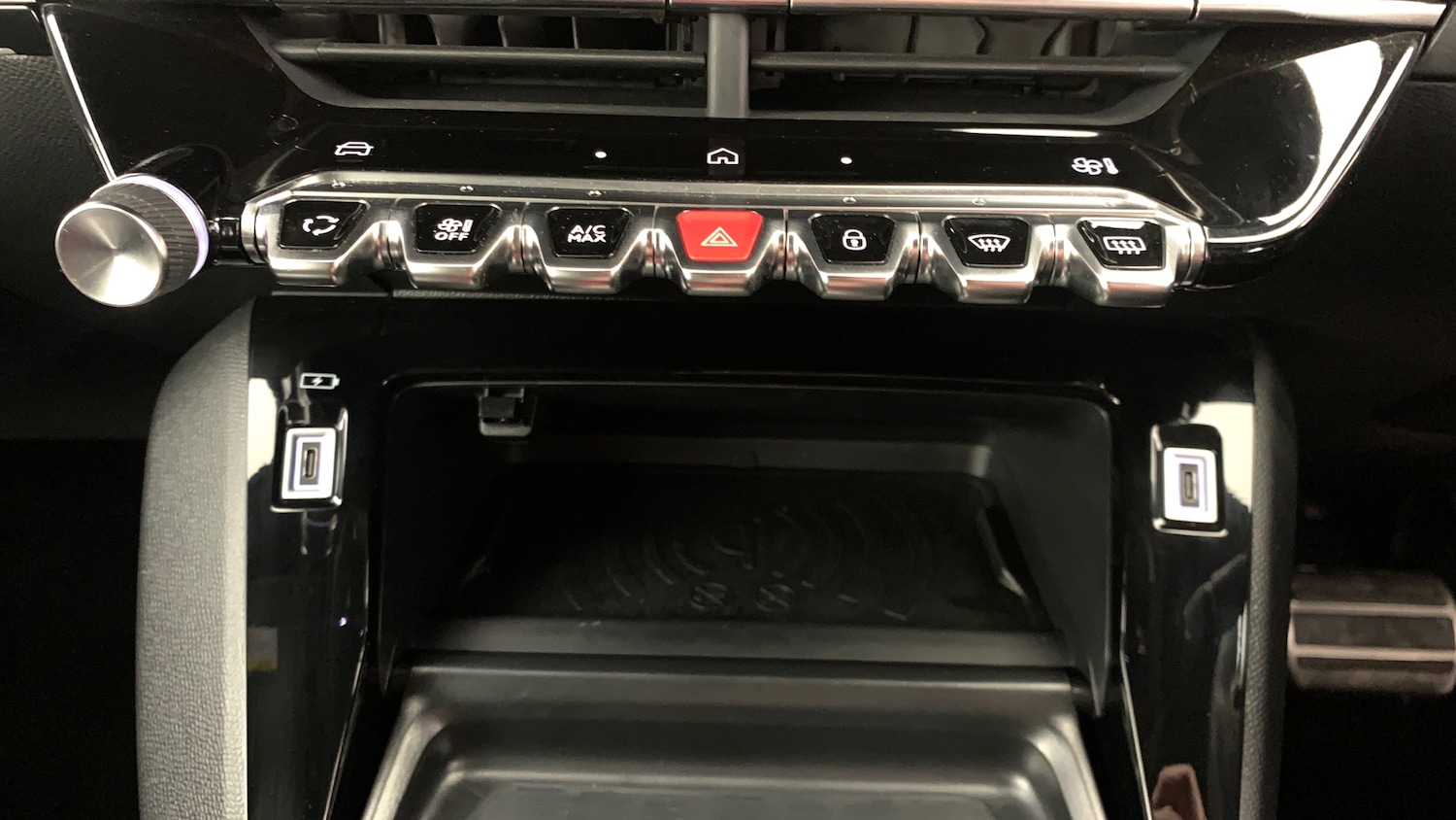 Used Peugeot 2008 2024 for sale - 76433822: Photo 30