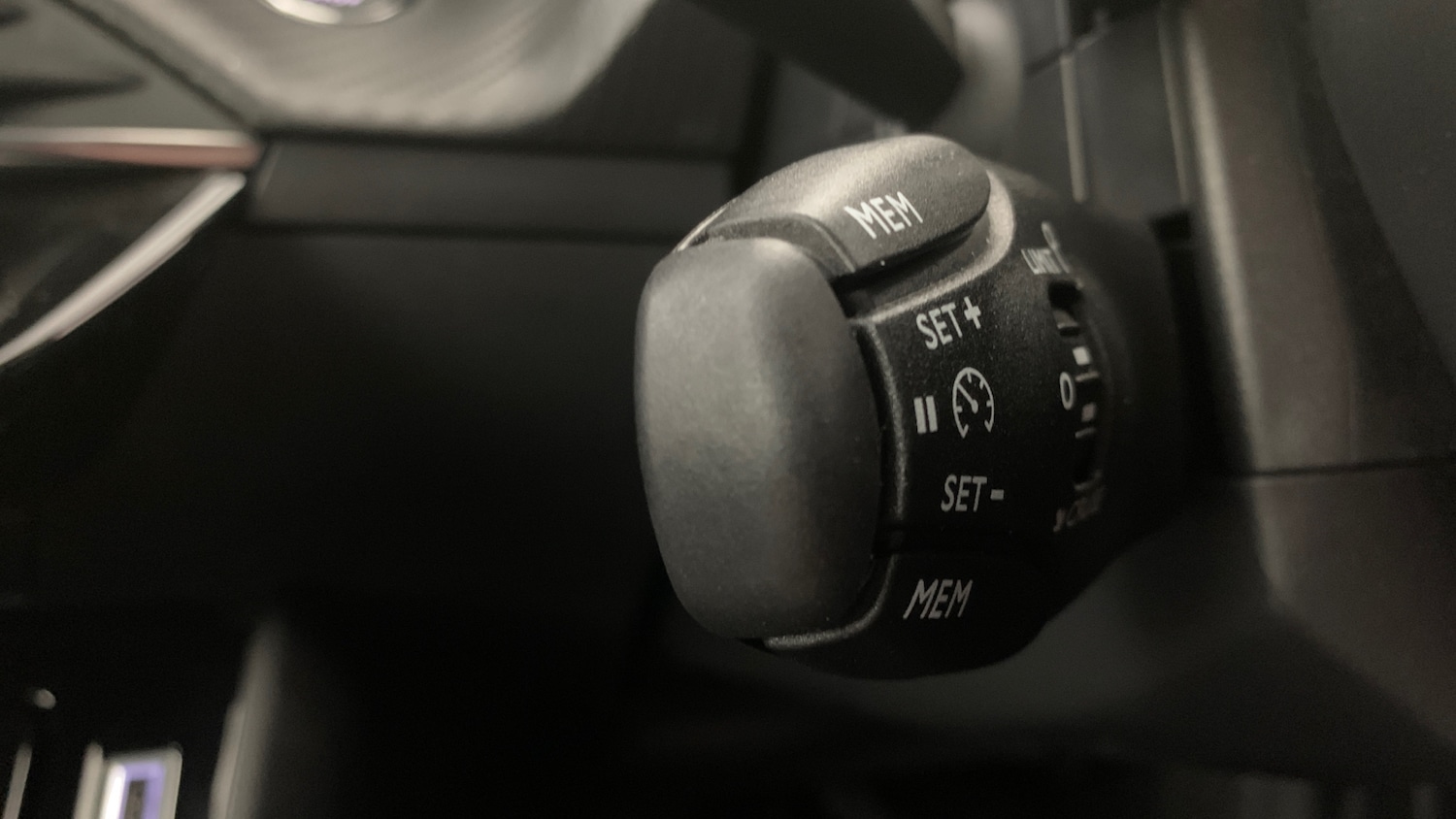 Used Peugeot 2008 2024 for sale - 76433822: Photo 35