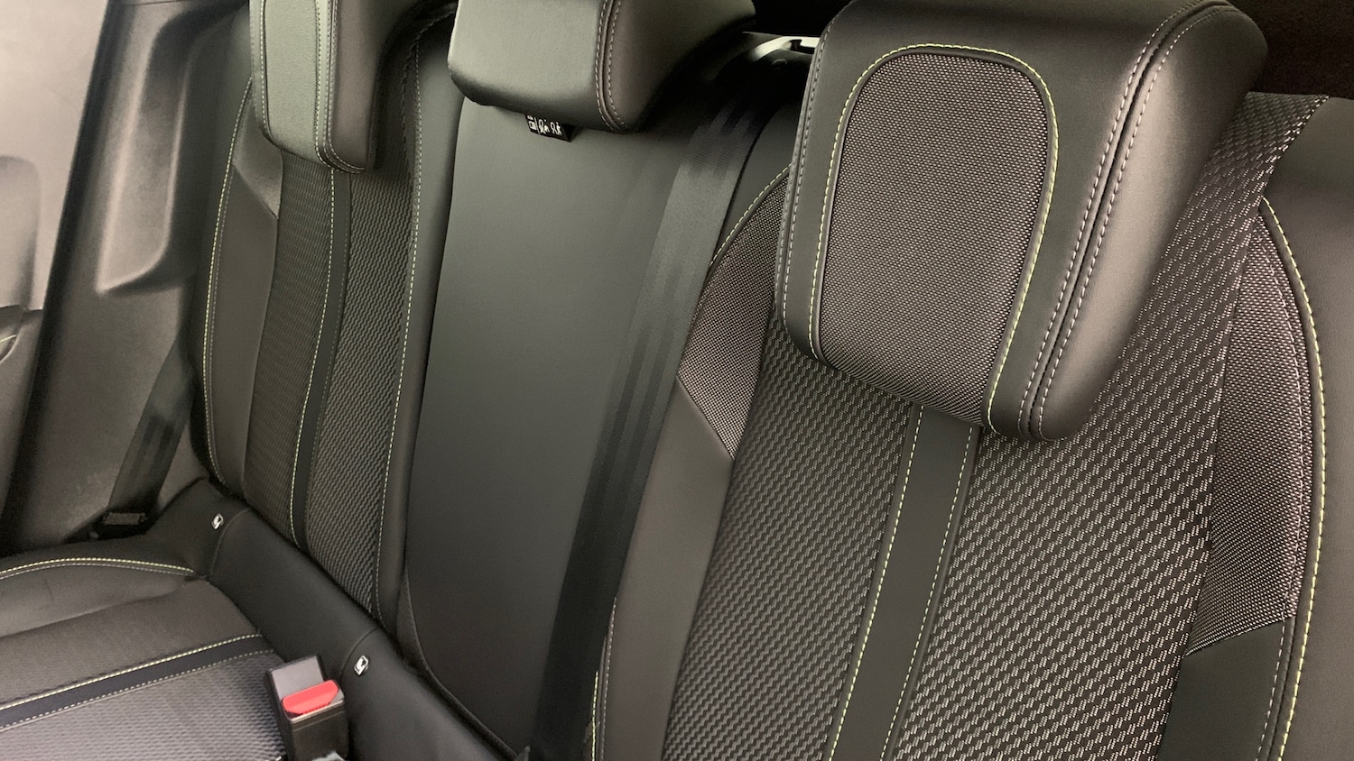 Used Peugeot 2008 2024 for sale - 76433822: Photo 8