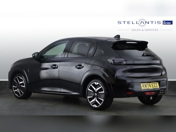 Used Peugeot 208 2024 for sale - 76110242: Photo 3