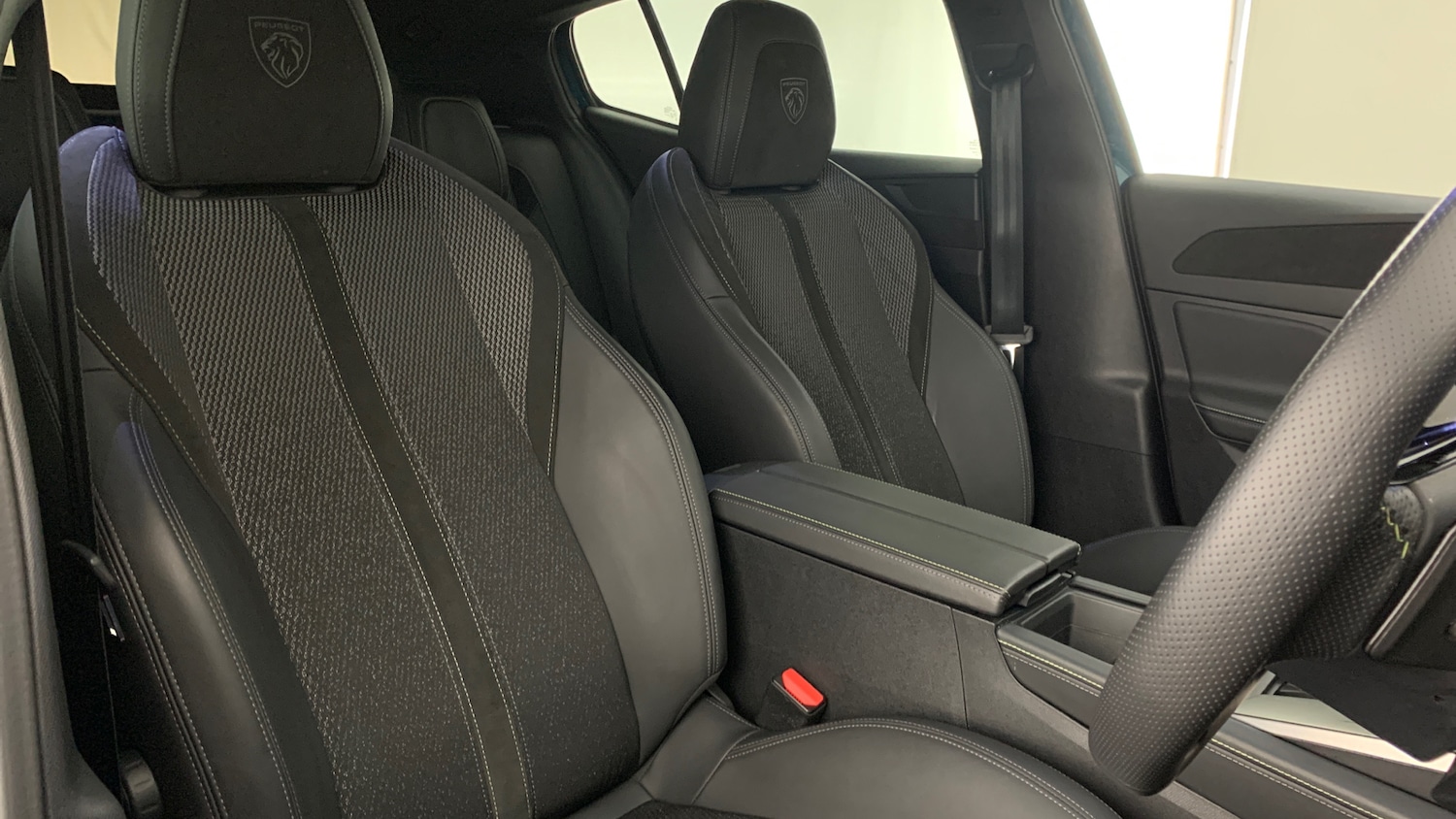 Used Peugeot 408 2025 for sale - 78035710: Photo 40