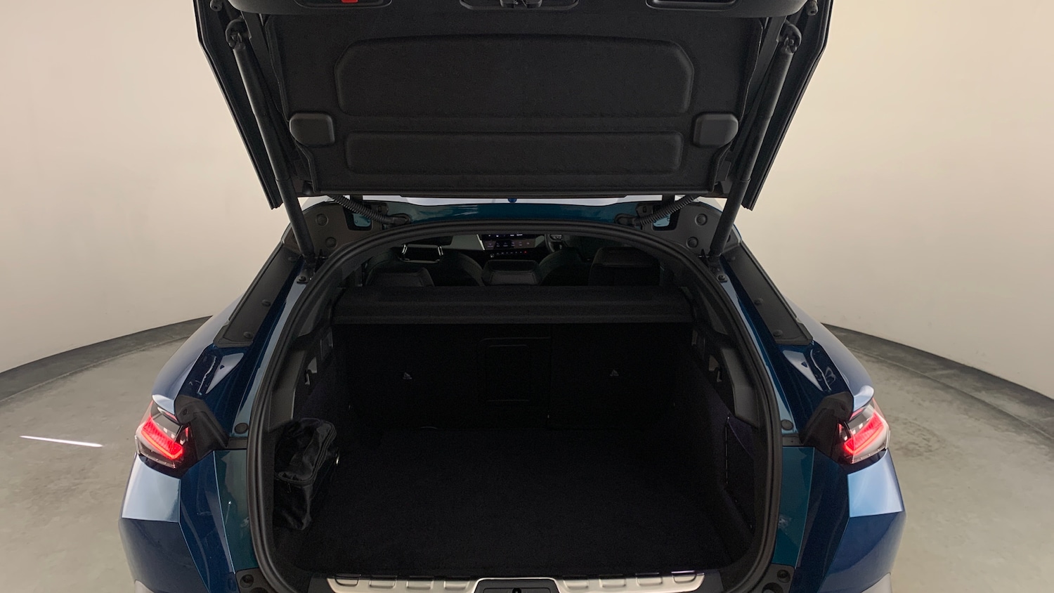 Used Peugeot 408 2025 for sale - 78035710: Photo 5