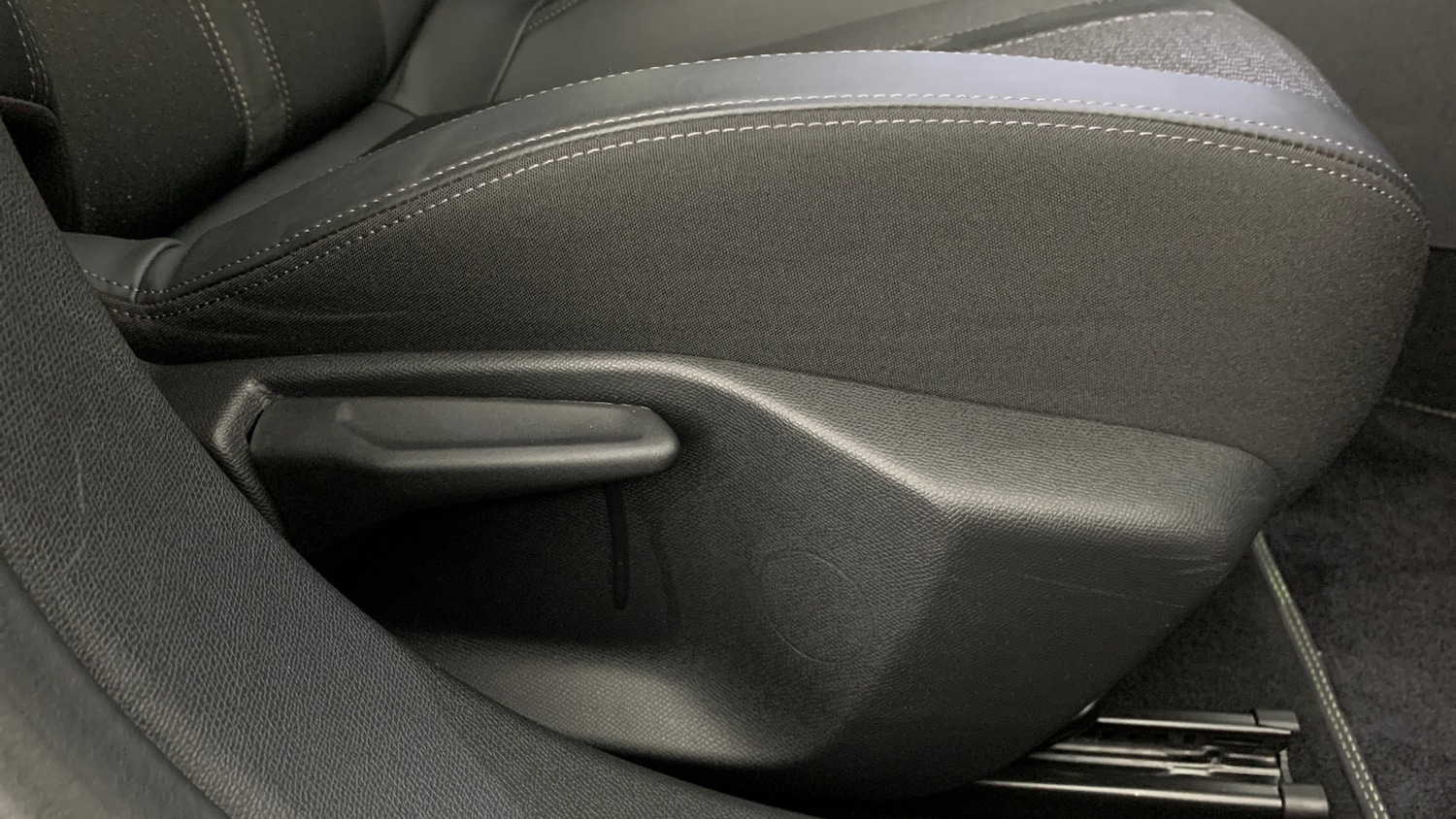 Used Peugeot 408 2025 for sale - 78035710: Photo 61