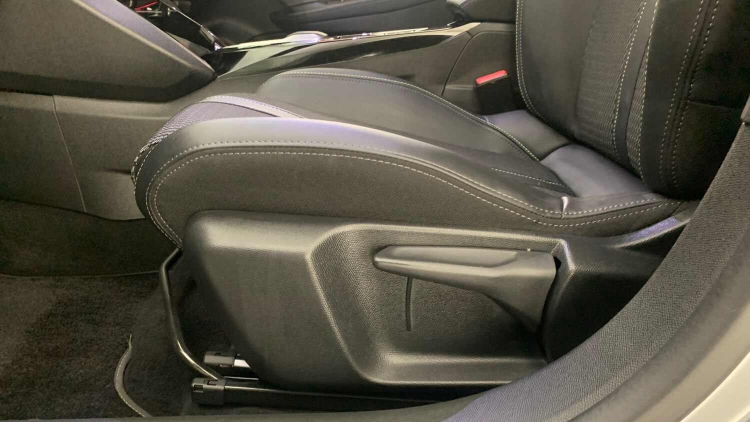 Used Peugeot 208 2025 for sale - 77551342: Photo 46