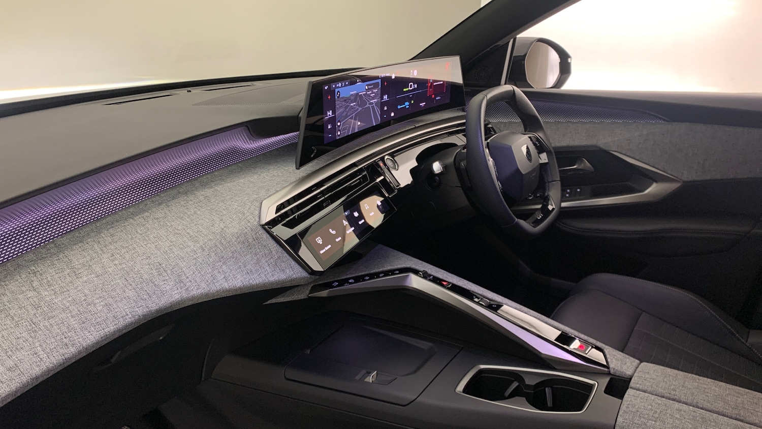 Used Peugeot 3008 2025 for sale - 76474349: Photo 2