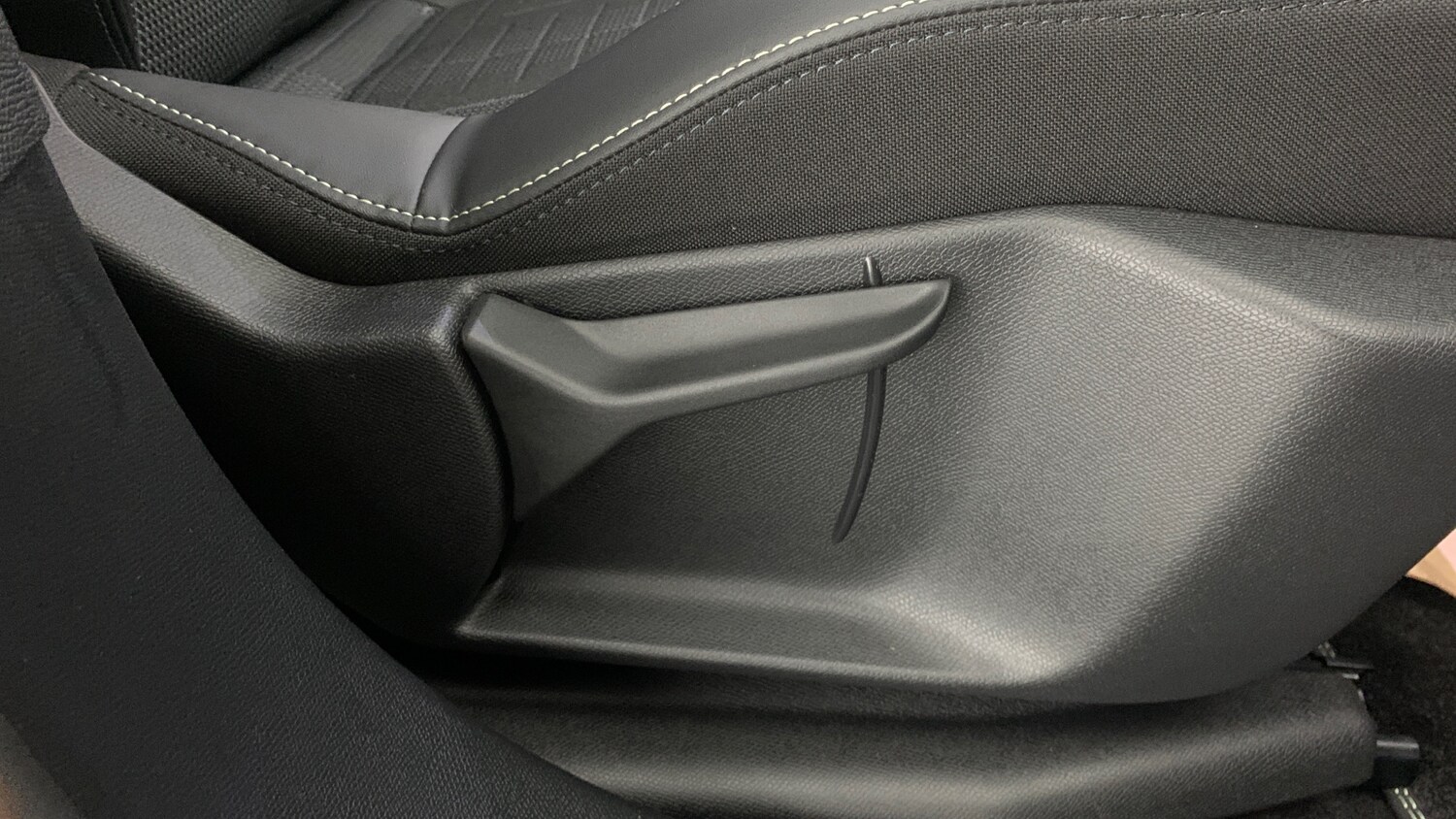 Used Peugeot 3008 2025 for sale - 77809564: Photo 45