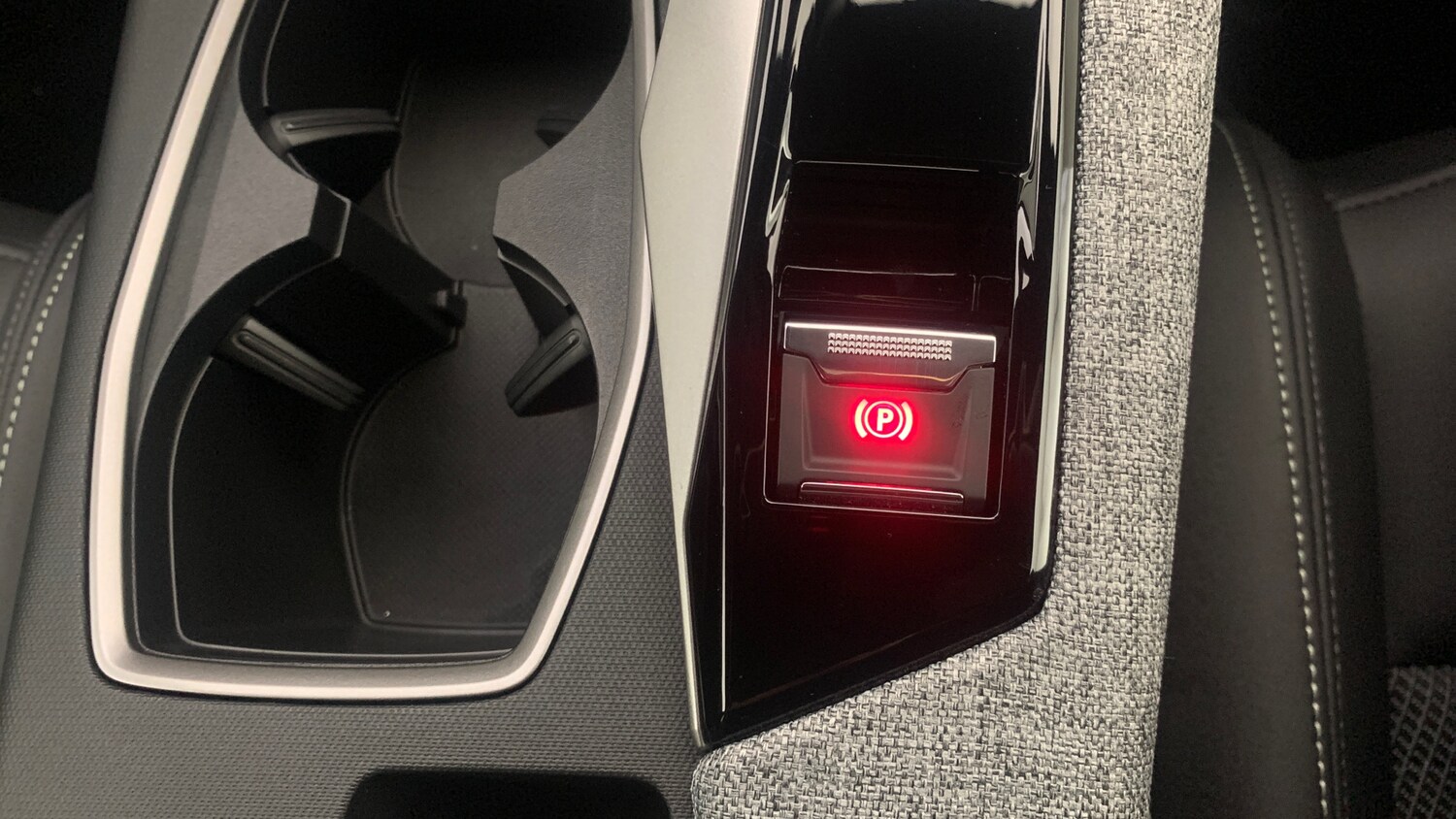 Used Peugeot 5008 2025 for sale - 76123511: Photo 33