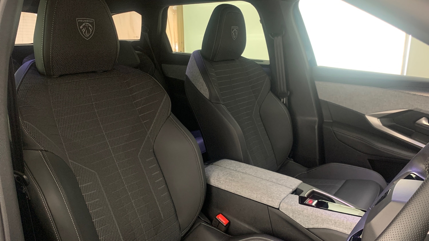 Used Peugeot 5008 2025 for sale - 76123511: Photo 41