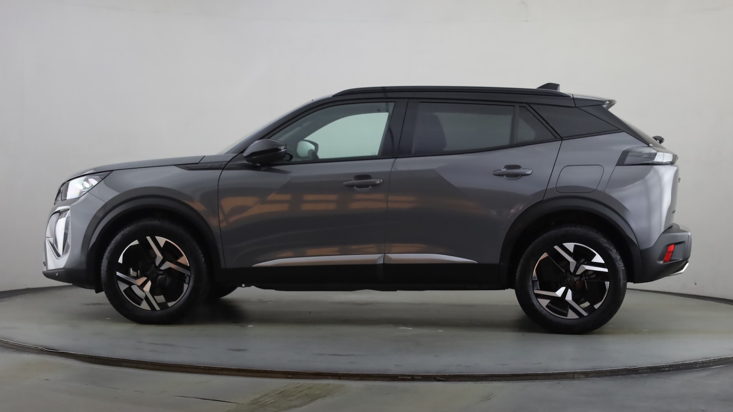 Used Peugeot 2008 2025 for sale - 76825700: Photo 14