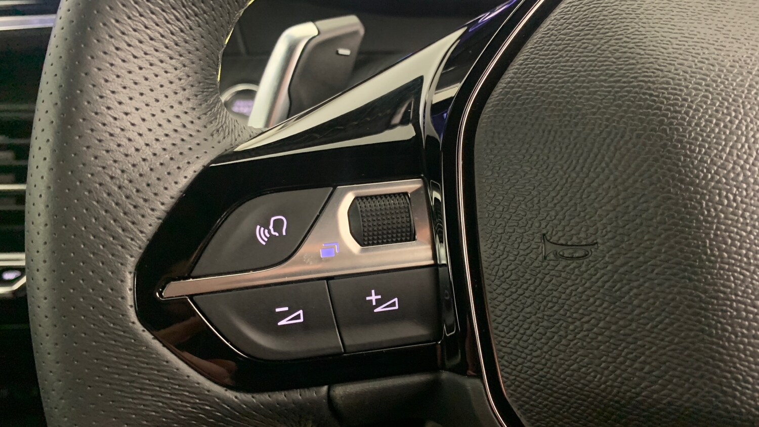 Used Peugeot 2008 2025 for sale - 76825700: Photo 19