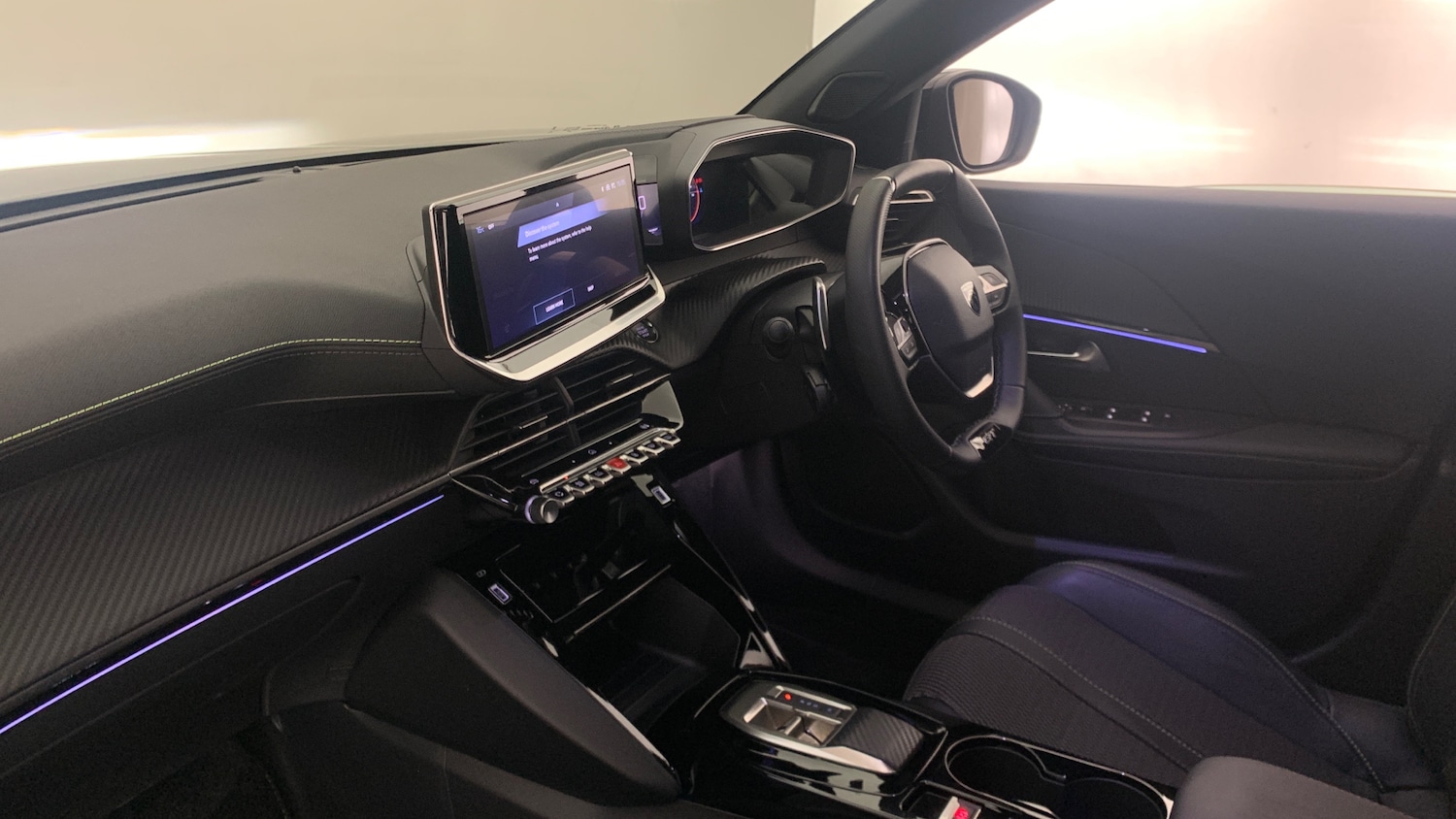 Used Peugeot 2008 2025 for sale - 76825700: Photo 2