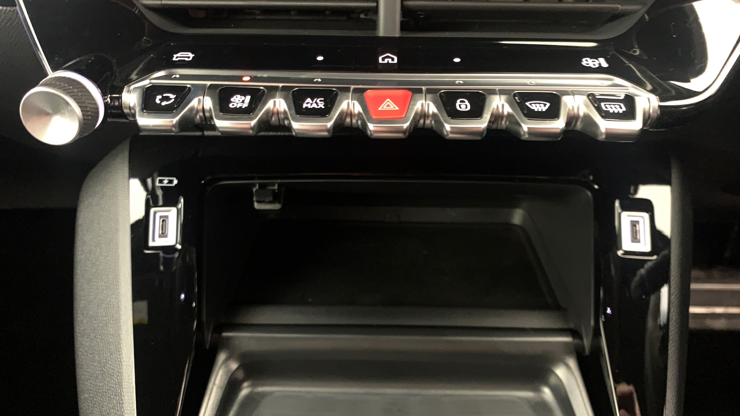 Used Peugeot 2008 2025 for sale - 76825700: Photo 30