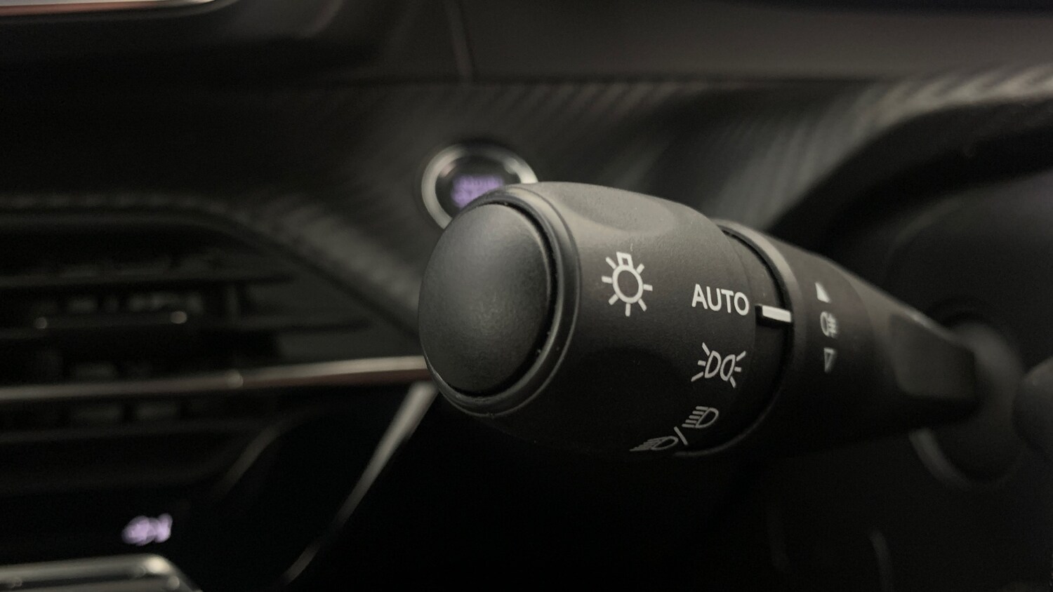 Used Peugeot 2008 2025 for sale - 76825700: Photo 35