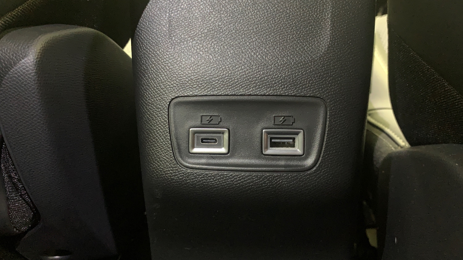 Used Peugeot 2008 2025 for sale - 76825700: Photo 40